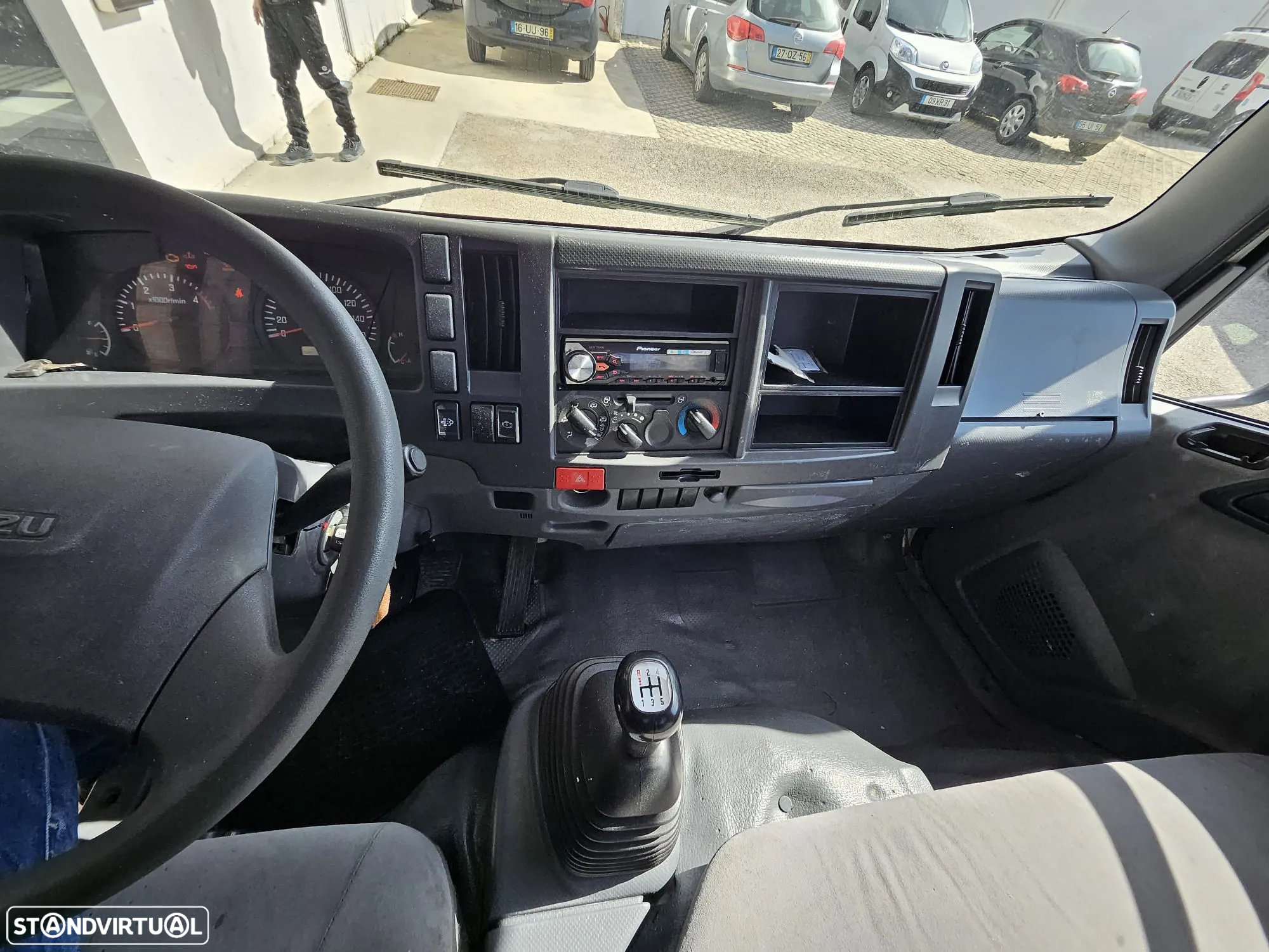 Isuzu NLR 3.0td 120CV Longa - 6