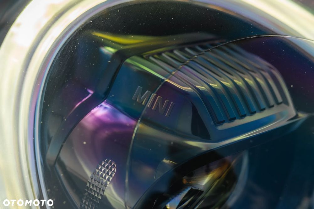 MINI ONE Standard - 13