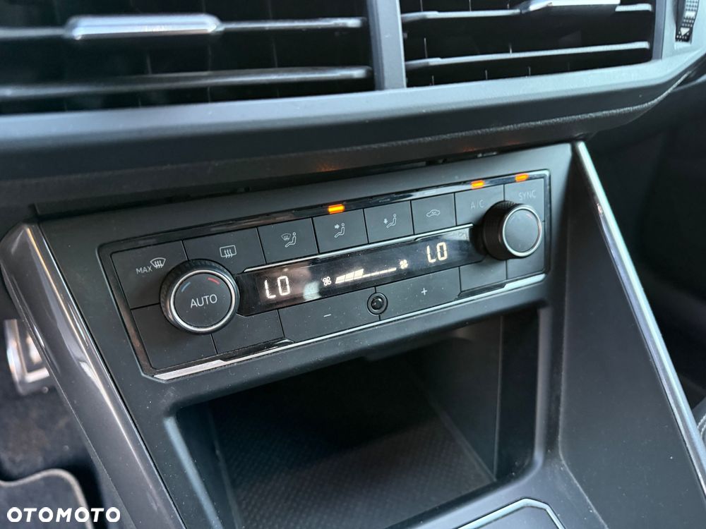 Volkswagen Polo 1.0 TSI OPF R-Line - 26