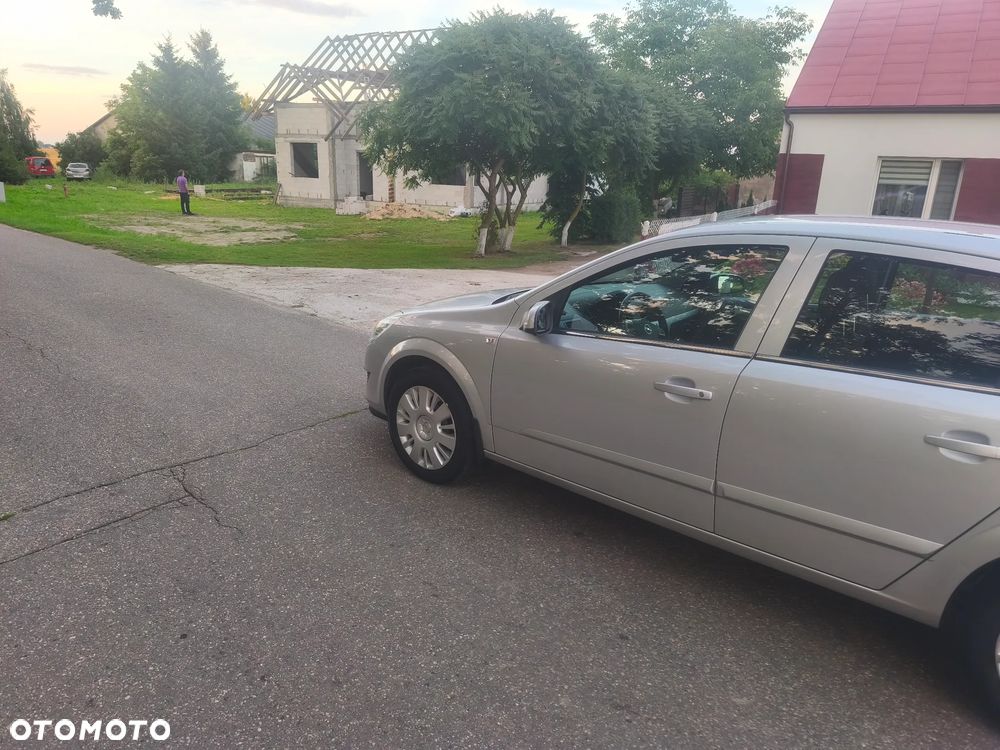 Opel Astra 1.6 - 4