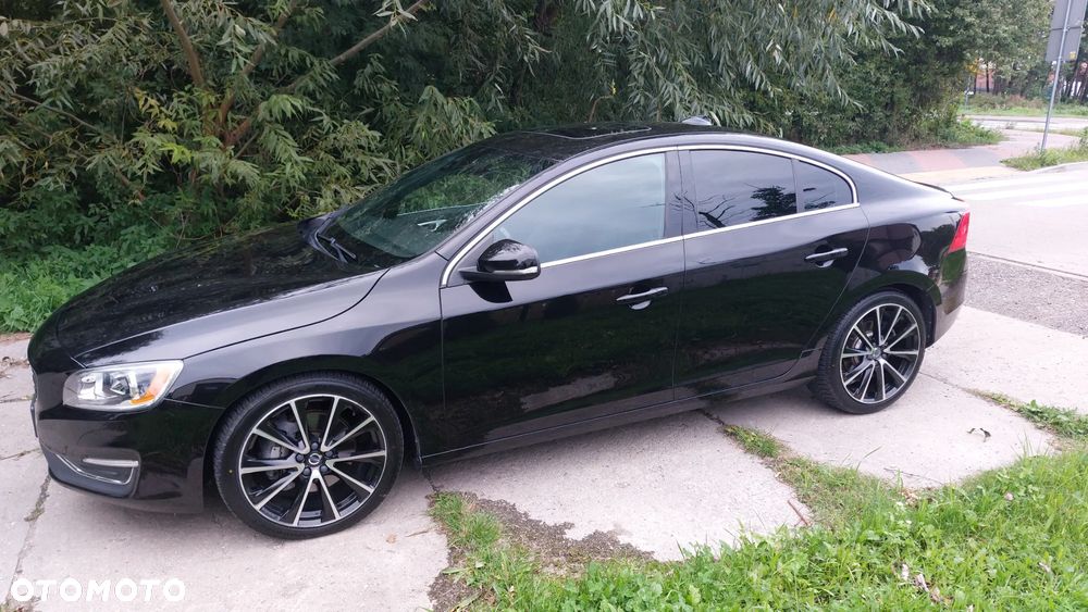 Volvo S60 - 2