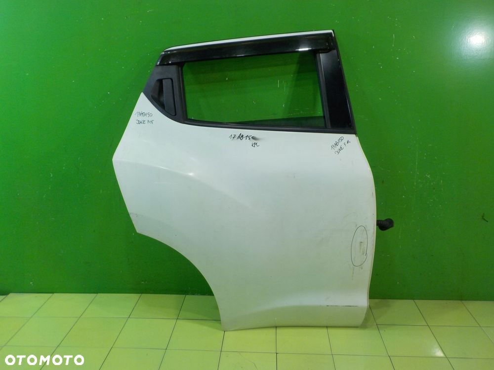 NISSAN JUKE F15 I 1.6 B 11r 5D drzwi prawe tyl kompletne - 1
