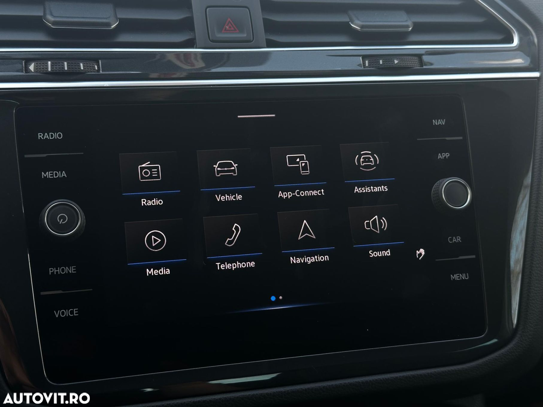 Volkswagen Tiguan - 13