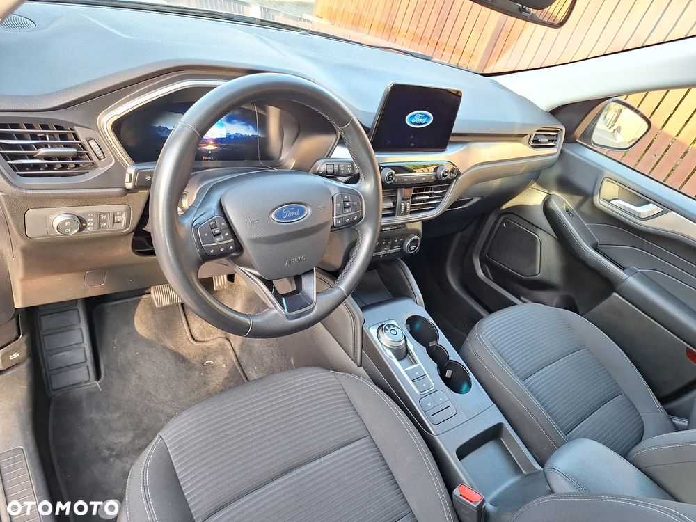 Ford Kuga 2.5 Duratec FHEV 4x4 TITANIUM - 11