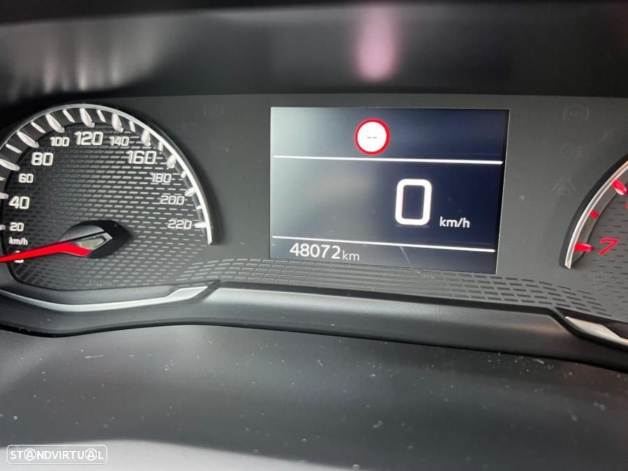 Peugeot 208 1.2 PureTech Active - 10