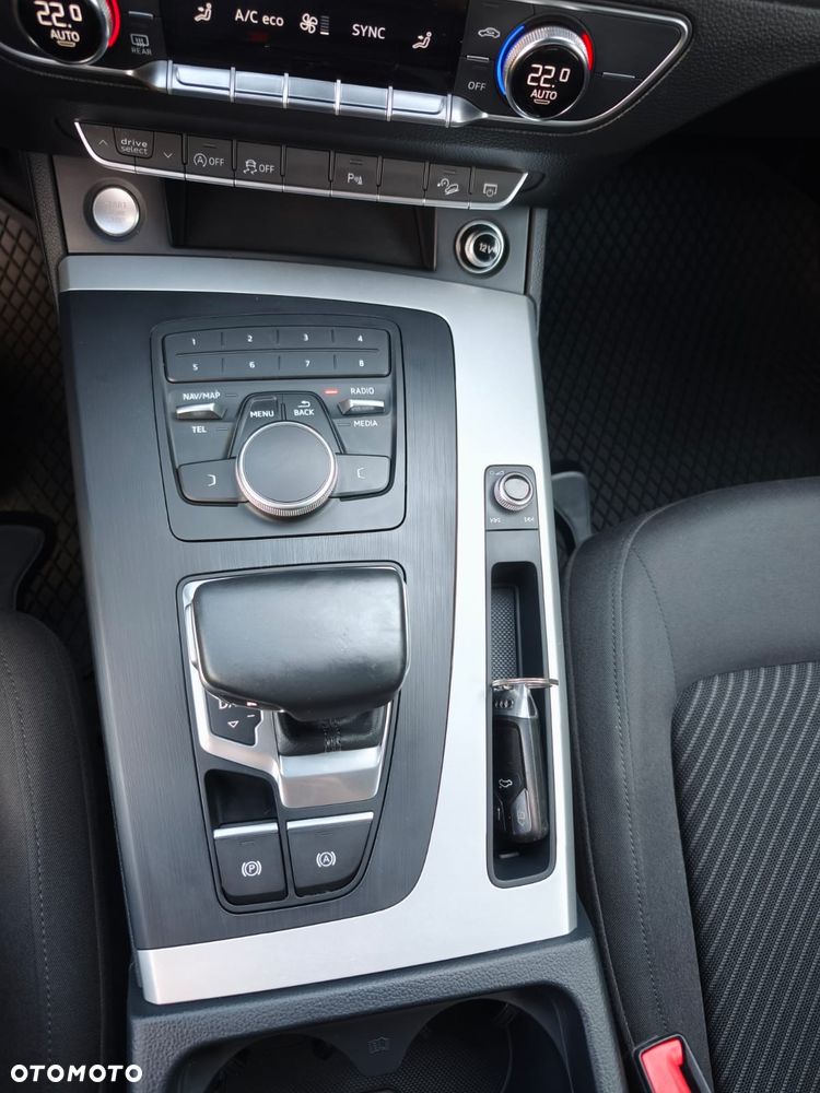 Audi Q5 35 TDI S tronic - 27
