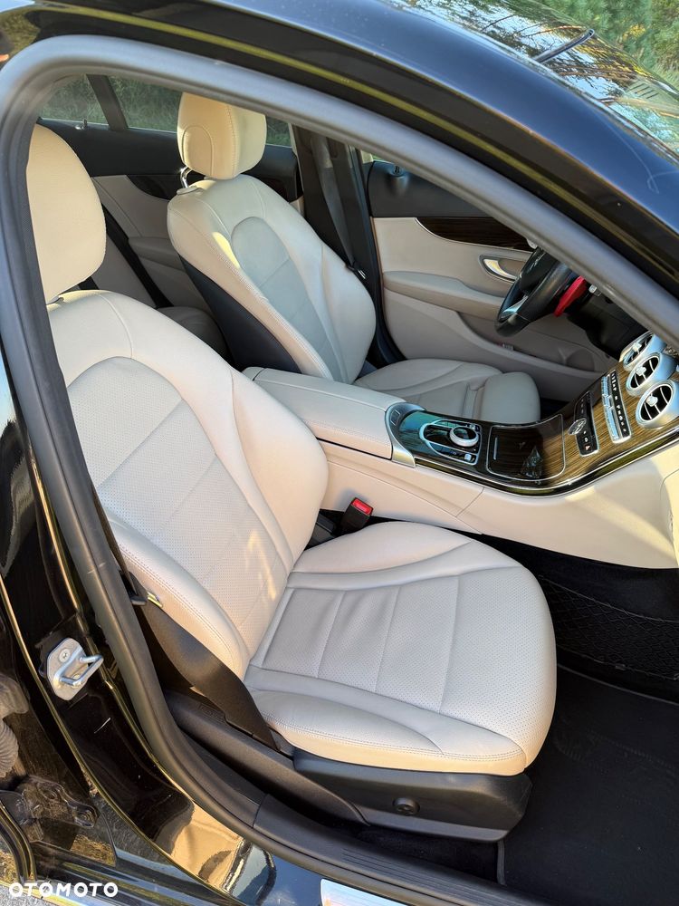 Mercedes-Benz Klasa C 300 7G-TRONIC - 9