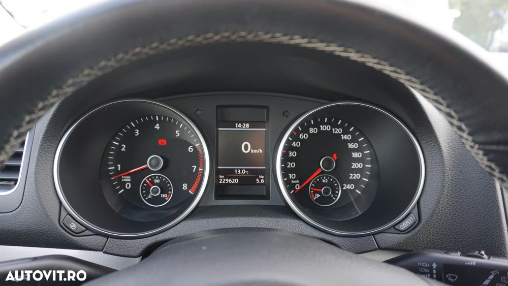 Volkswagen Golf 1.2 TSI BlueMotion Technology MATCH - 19