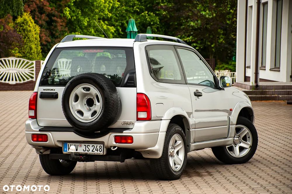 Suzuki Grand Vitara 1.6 - 11