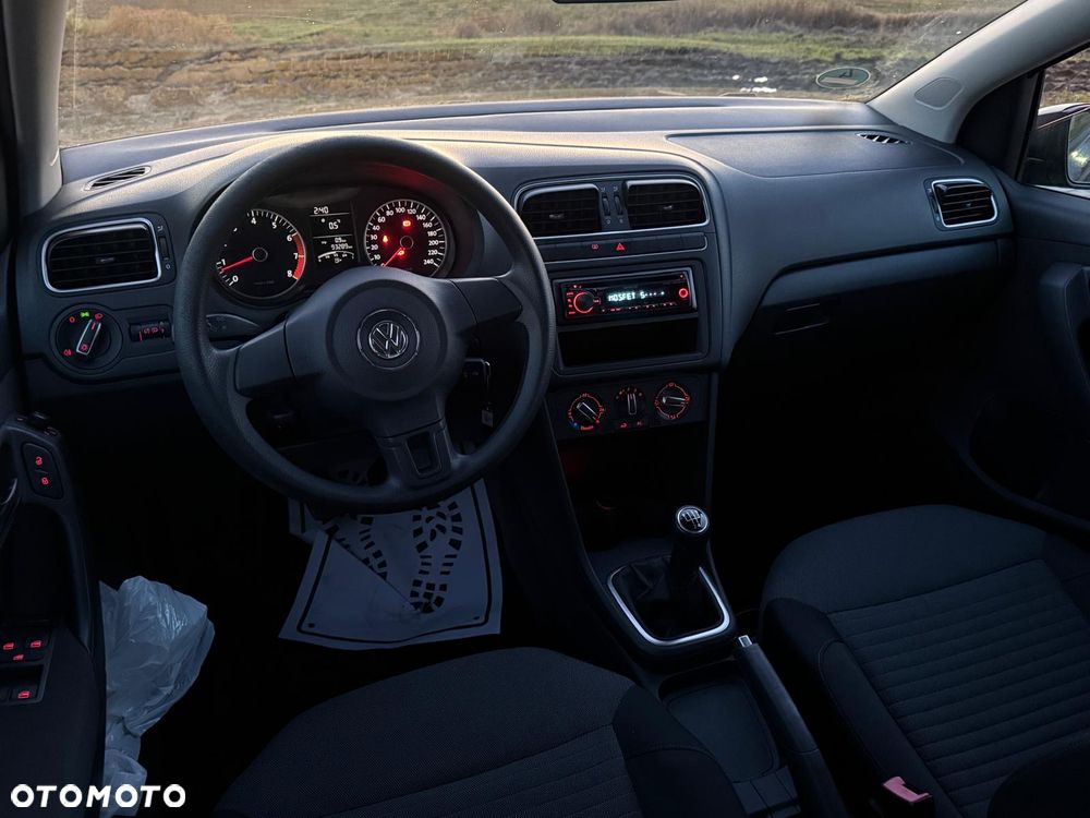 Volkswagen Polo 1.4 16V Basis - 10