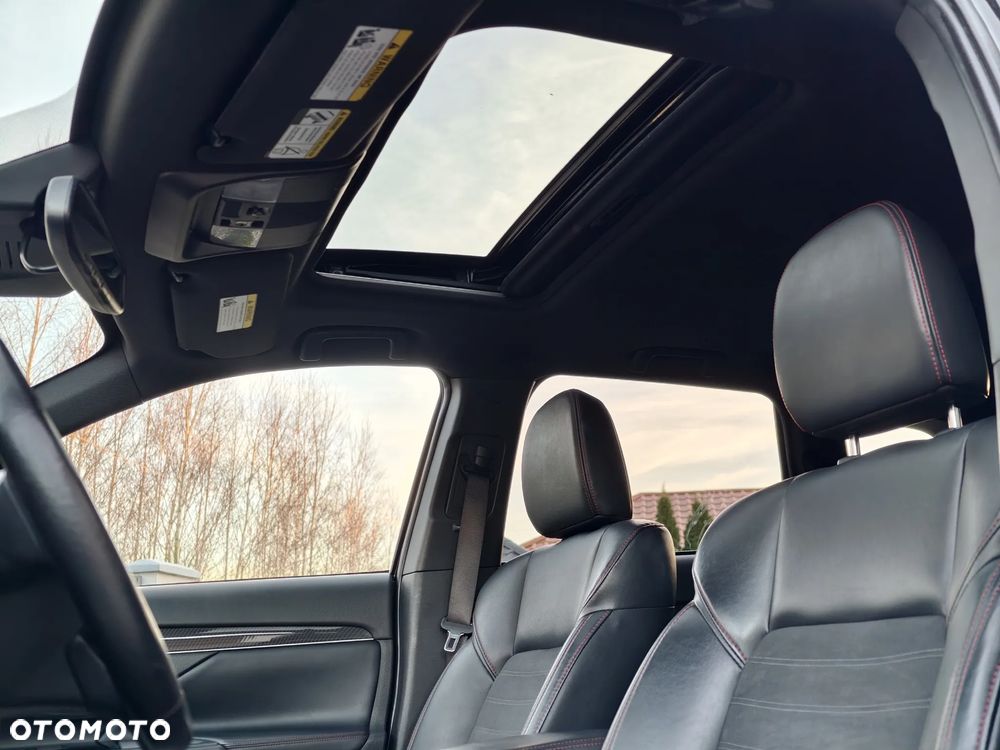 Mitsubishi Outlander 2.4 4WD CVT Intense - 16