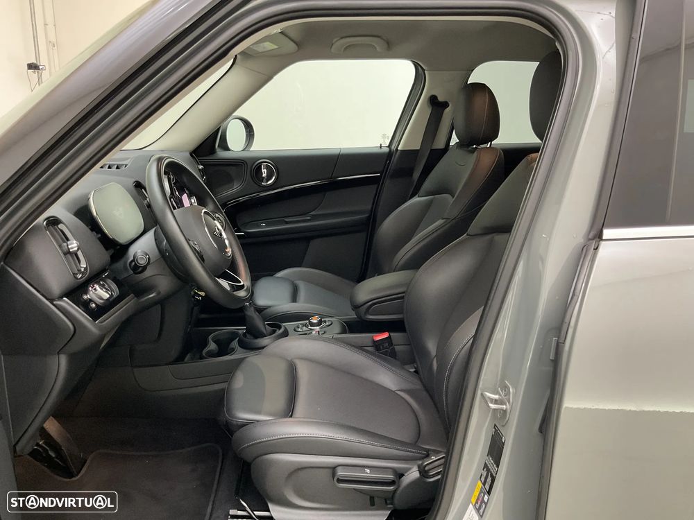 MINI Countryman Cooper SE ALL4 Auto - 22