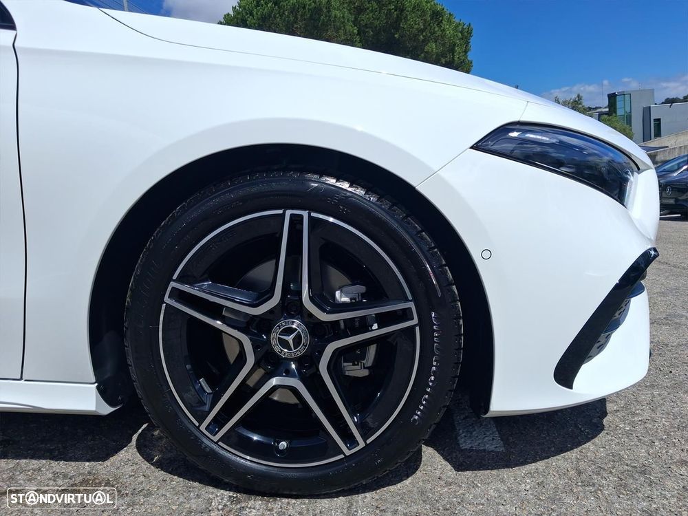 Mercedes-Benz A 180 - 4