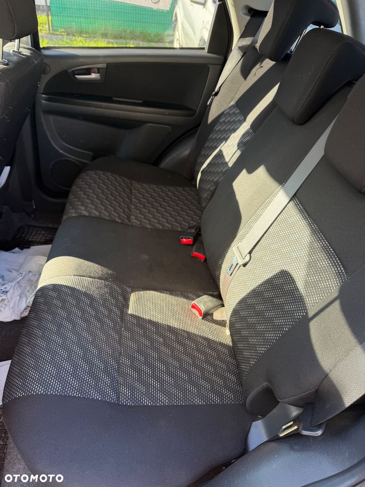 Suzuki SX4 1.6 GLX / Comfort - 8