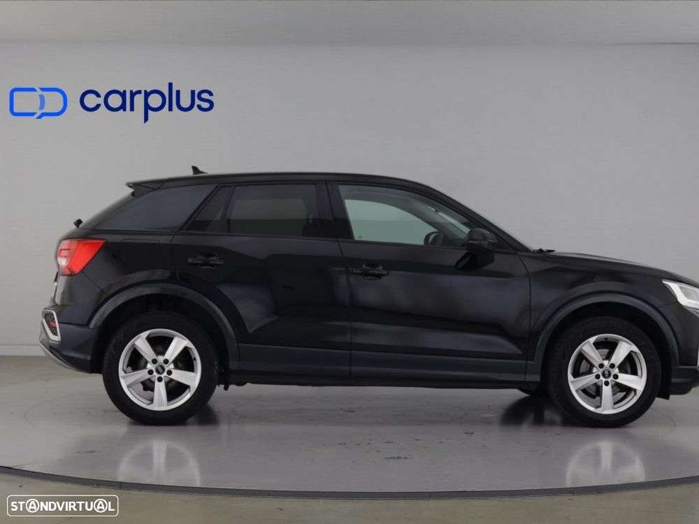 Audi Q2 30 TFSI Advanced — fotografia 8