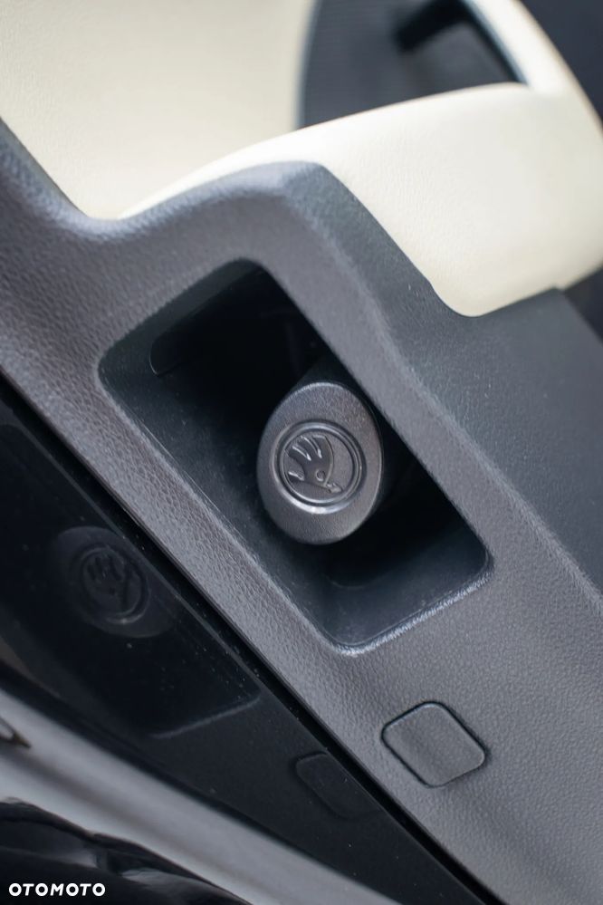 Skoda Octavia - 23