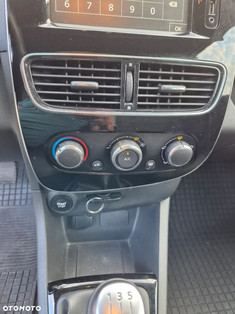 Renault Clio 0.9 TCe Alize - 10