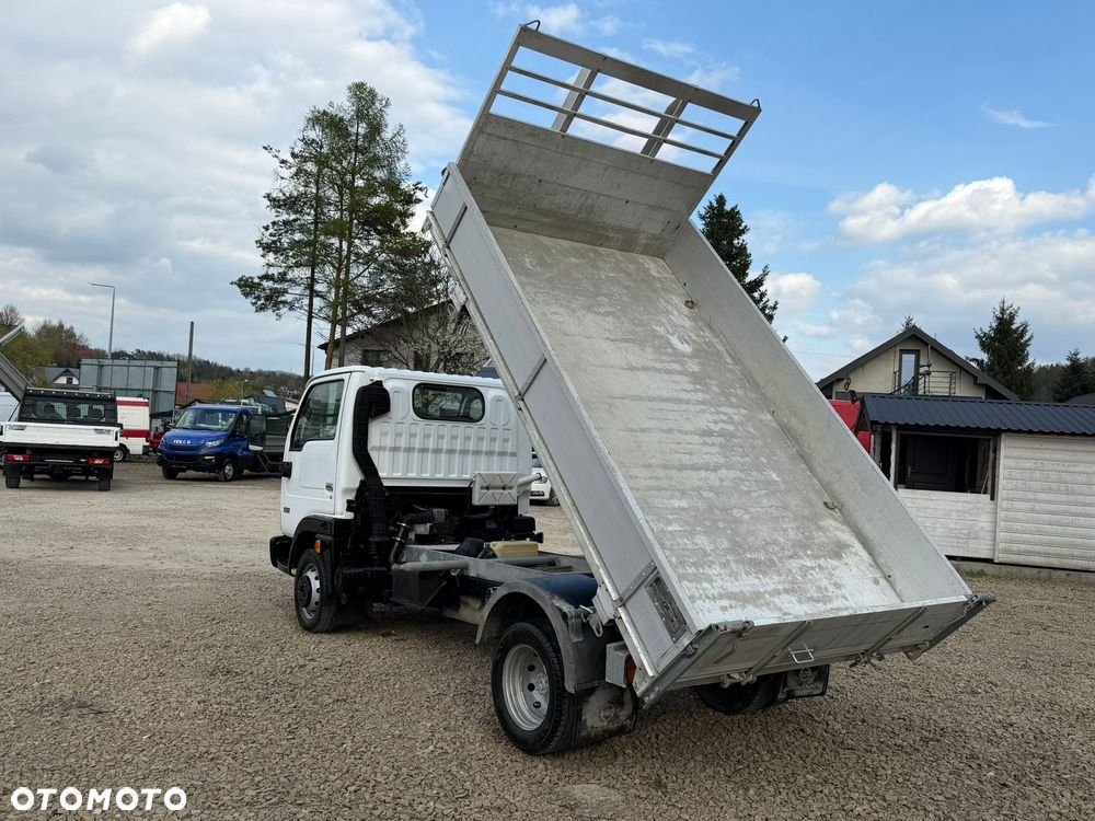 Nissan CABSTAR Kiper Wywrotka IGŁA - 7