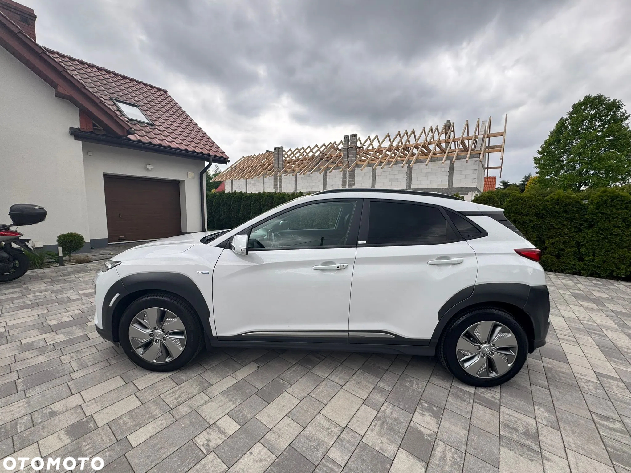 Hyundai Kona Electric 64kWh Premium - 4