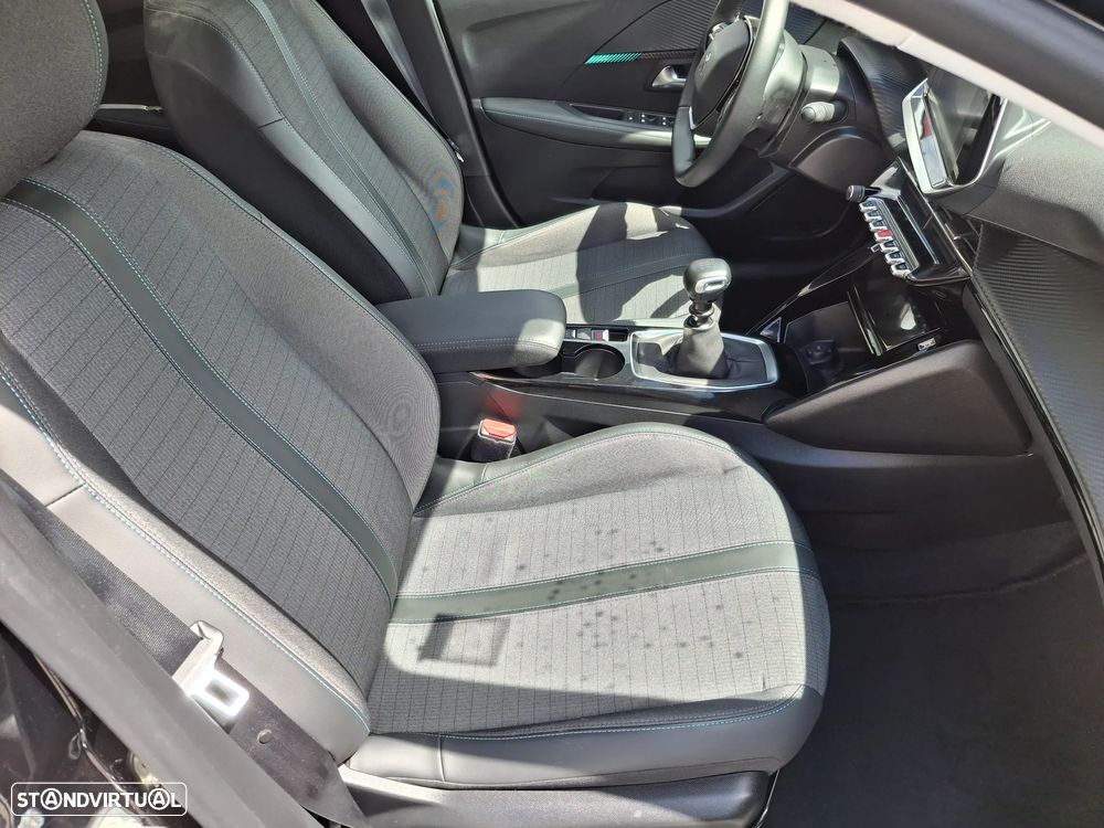 Peugeot 208 1.2 PureTech Allure Pack - 11