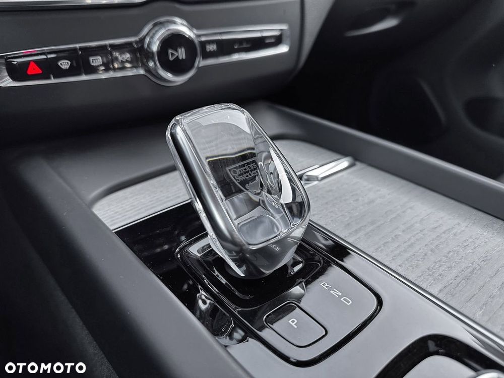 Volvo XC 60 T6 AWD Core - 16