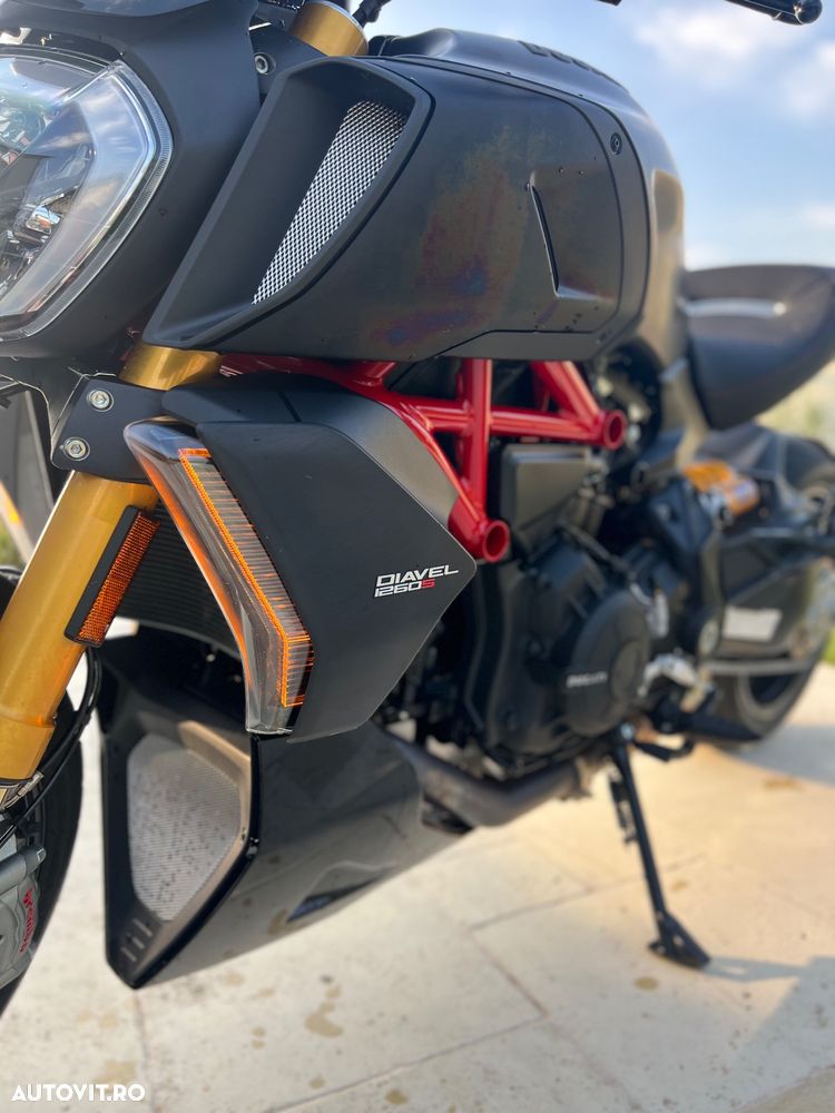 Ducati Diavel - 11