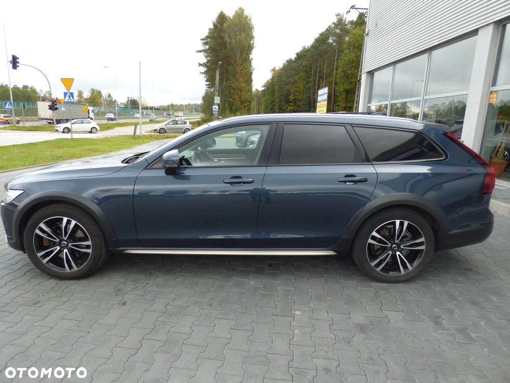 Volvo V90 2021
