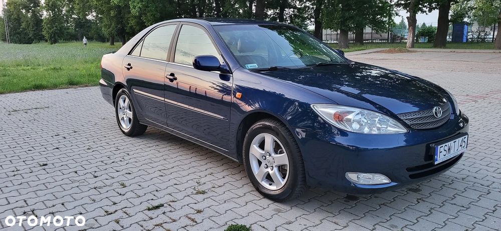 Toyota Camry 3.0 V6 - 2