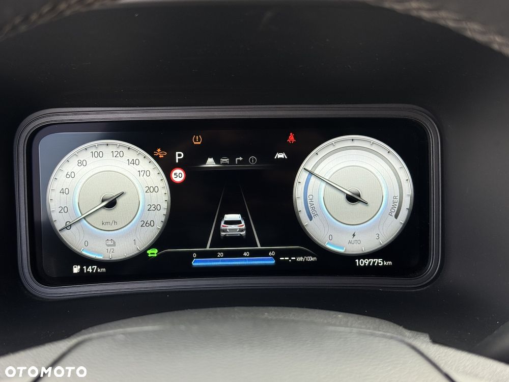 Hyundai Kona Premium - 8