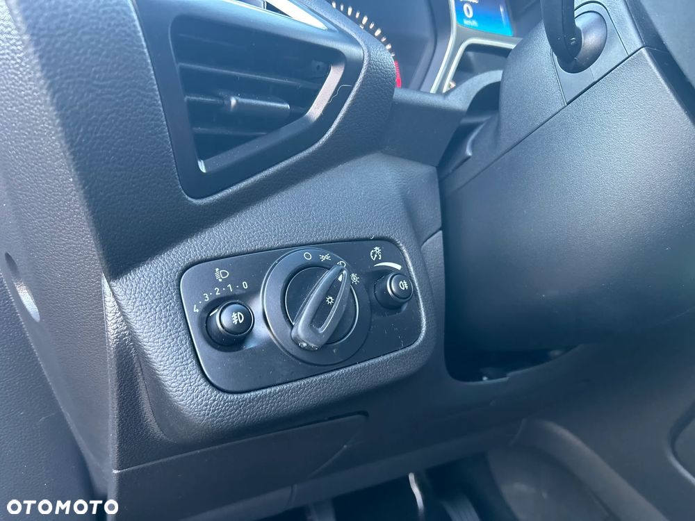 Ford Grand C-MAX - 14