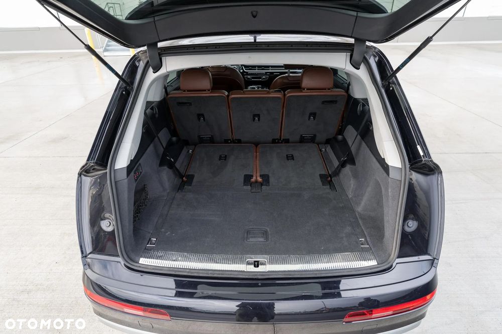 Audi Q7 - 13