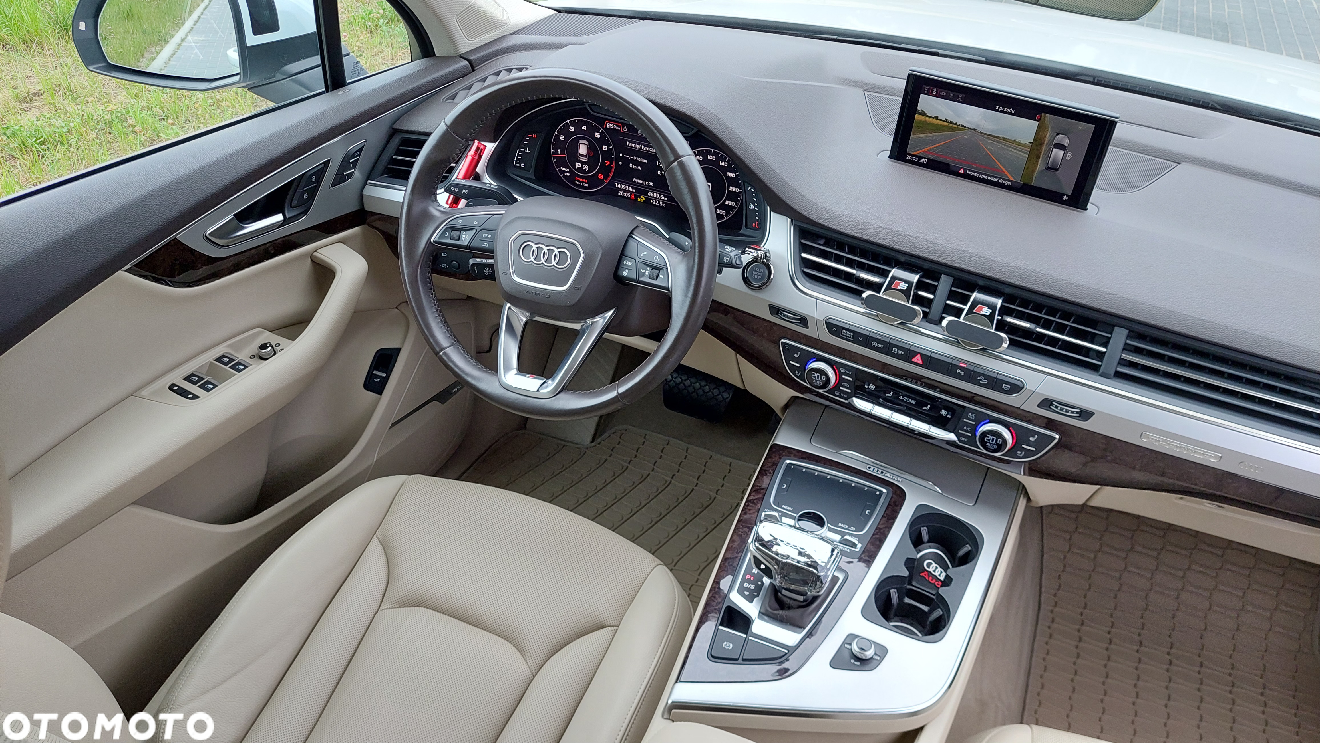 Audi Q7 - 16