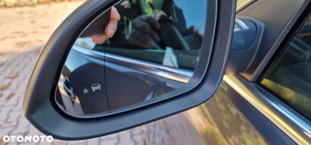 Opel Insignia 2.8 V6 Turbo 4x4 Sports Tourer OPC - 20