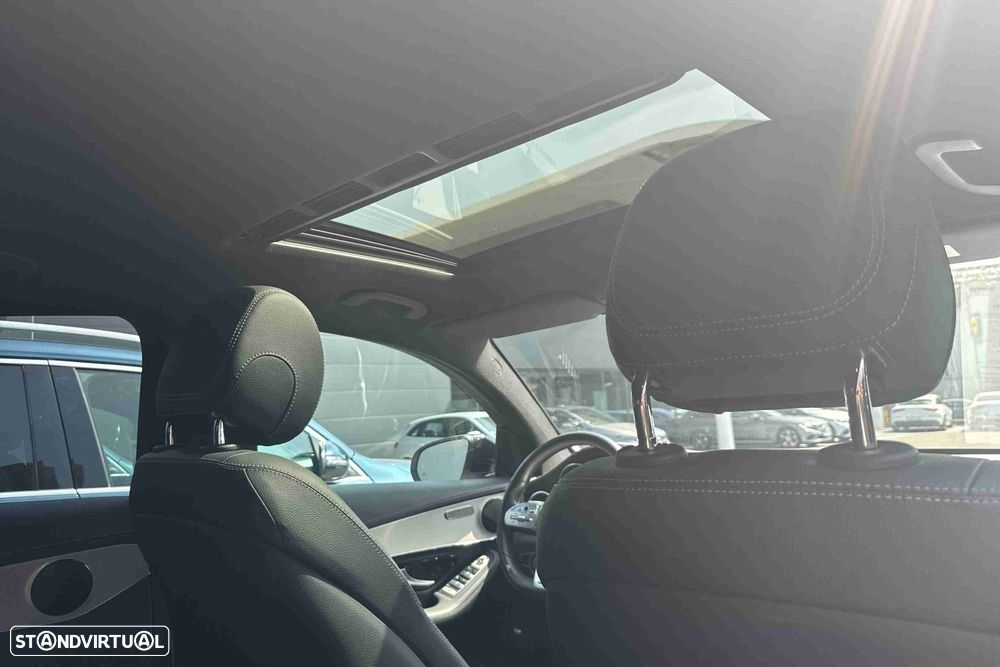 Mercedes-Benz GLC 300 de 4Matic - 12