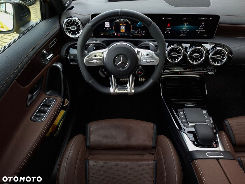 Mercedes-Benz Klasa A 45 S AMG 4-Matic 8G-DCT - 23