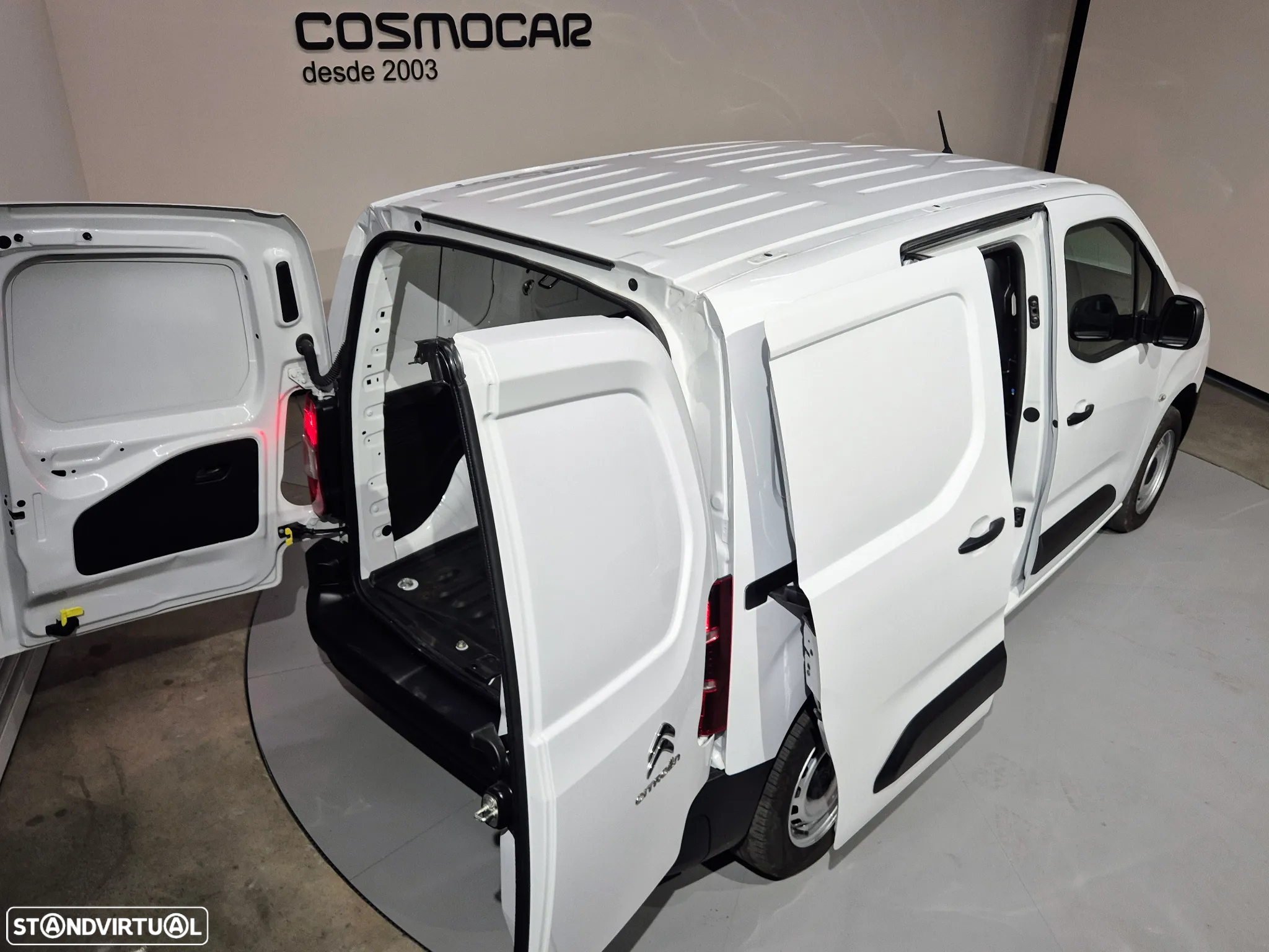 Citroën Berlingo 1.5 BlueHDI  (3 LUG) Caixa de 6 Vel. - 12