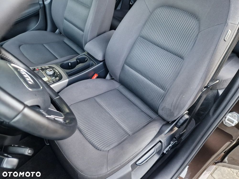 Audi A4 Avant 2.0 TDI Multitronic - 37