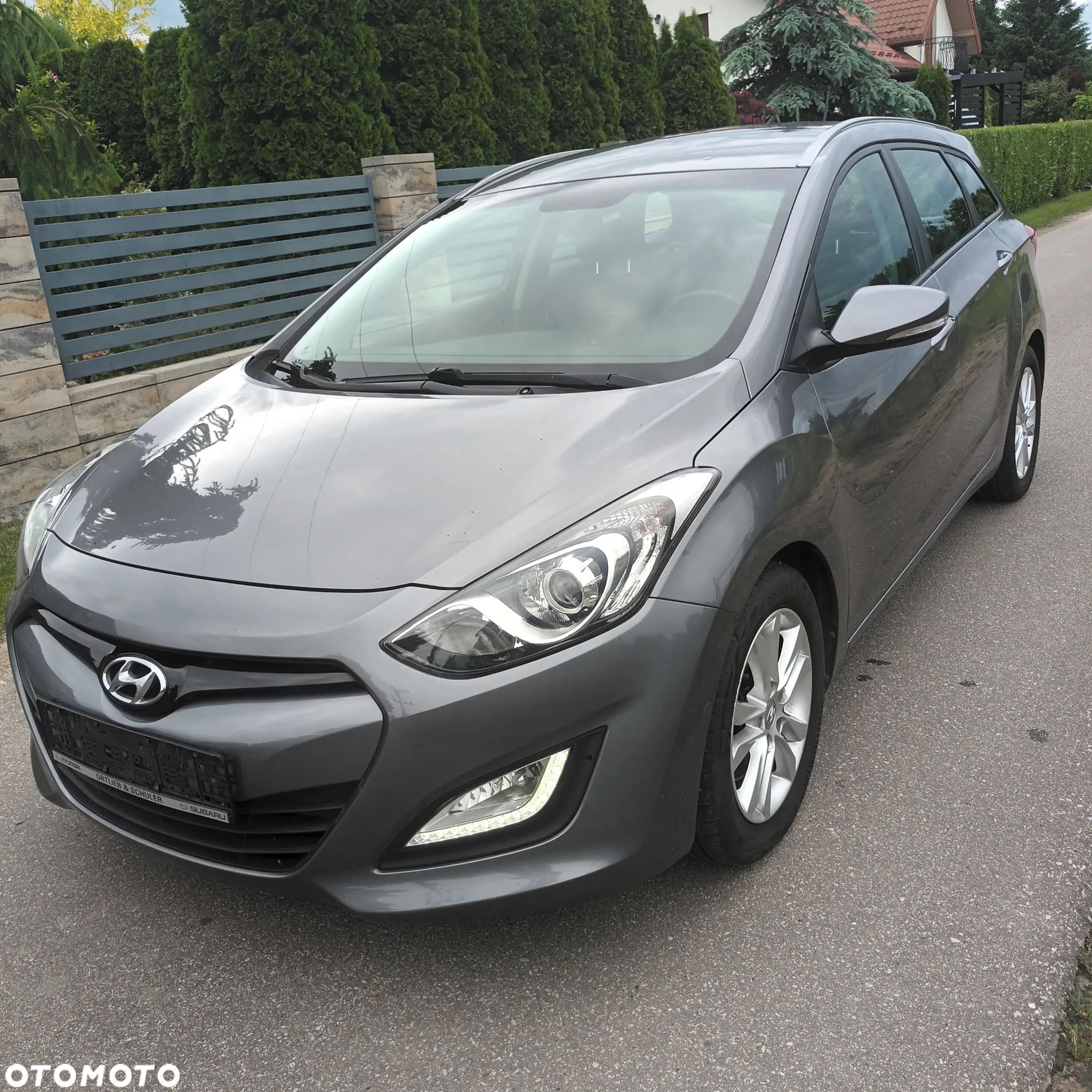 Hyundai i30 1.6 CRDI Fifa World Cup Edition - 1