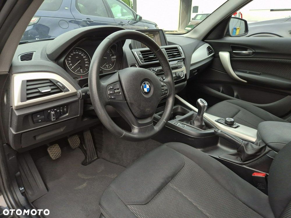 BMW Seria 1 118i Advantage - 11