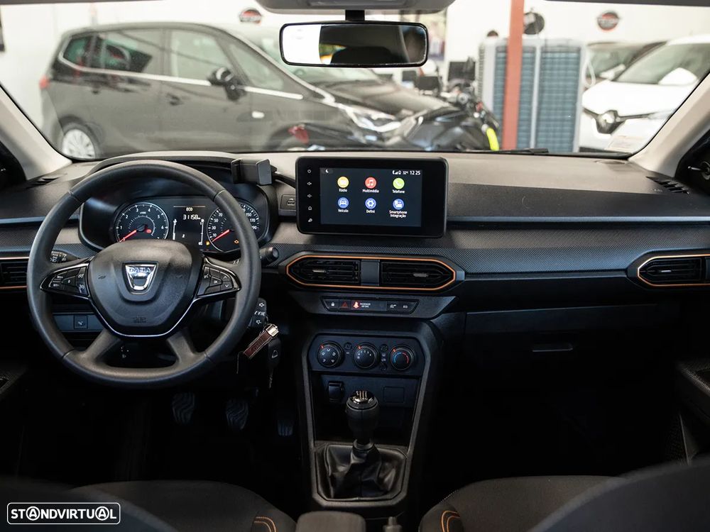 Dacia Sandero - 10