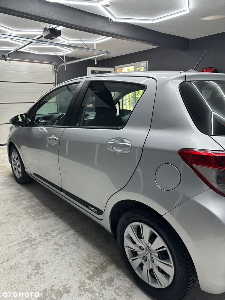 Toyota Yaris 1.0 Active - 5