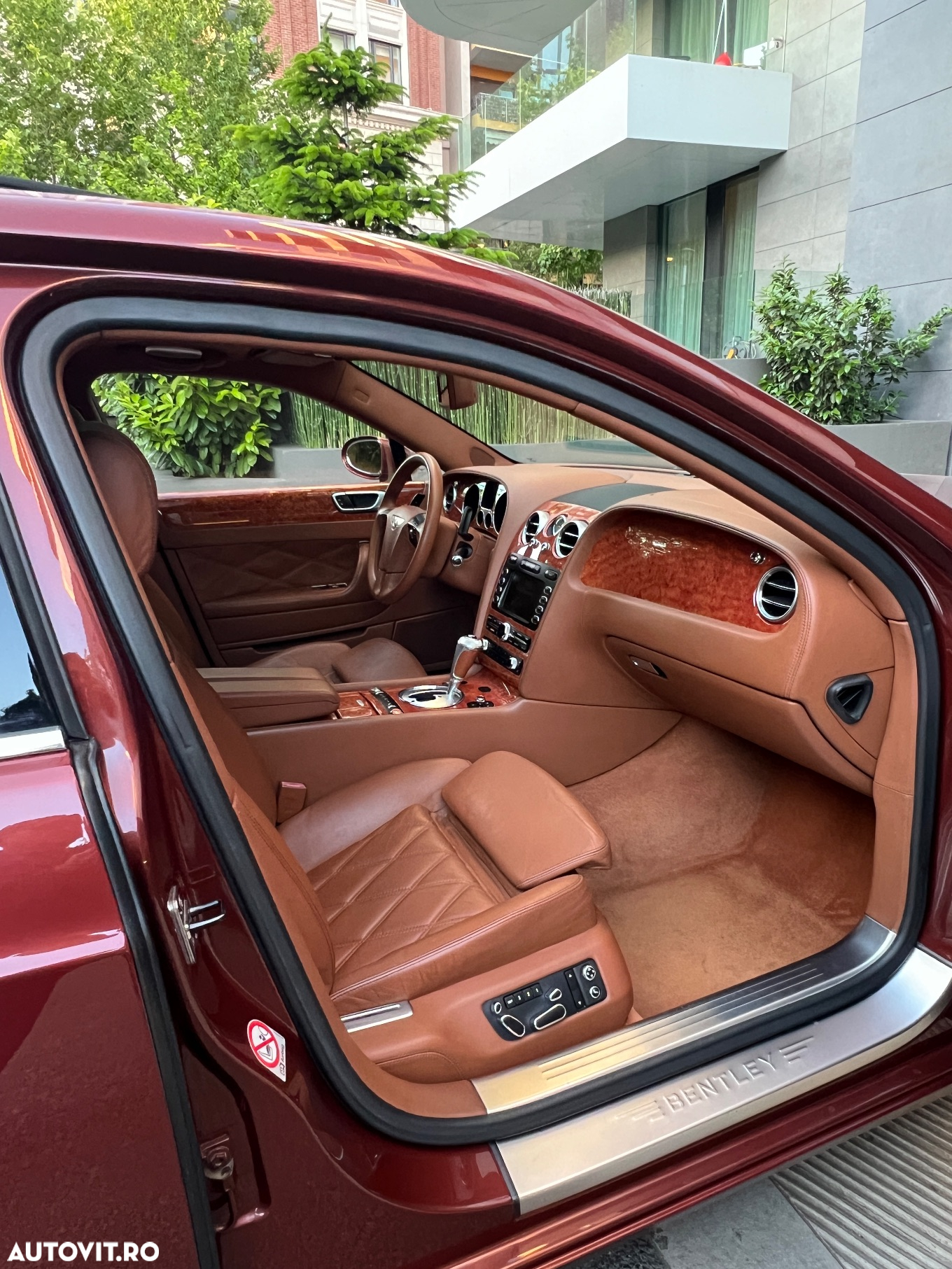 Bentley Flying Spur - 11
