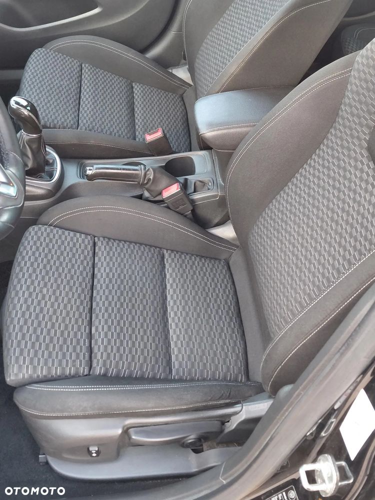Opel Astra 1.6 BiTurbo D (CDTI) Start/Stop Business - 8