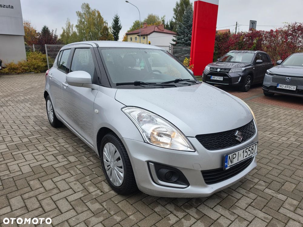Suzuki Swift 2013 photo 2