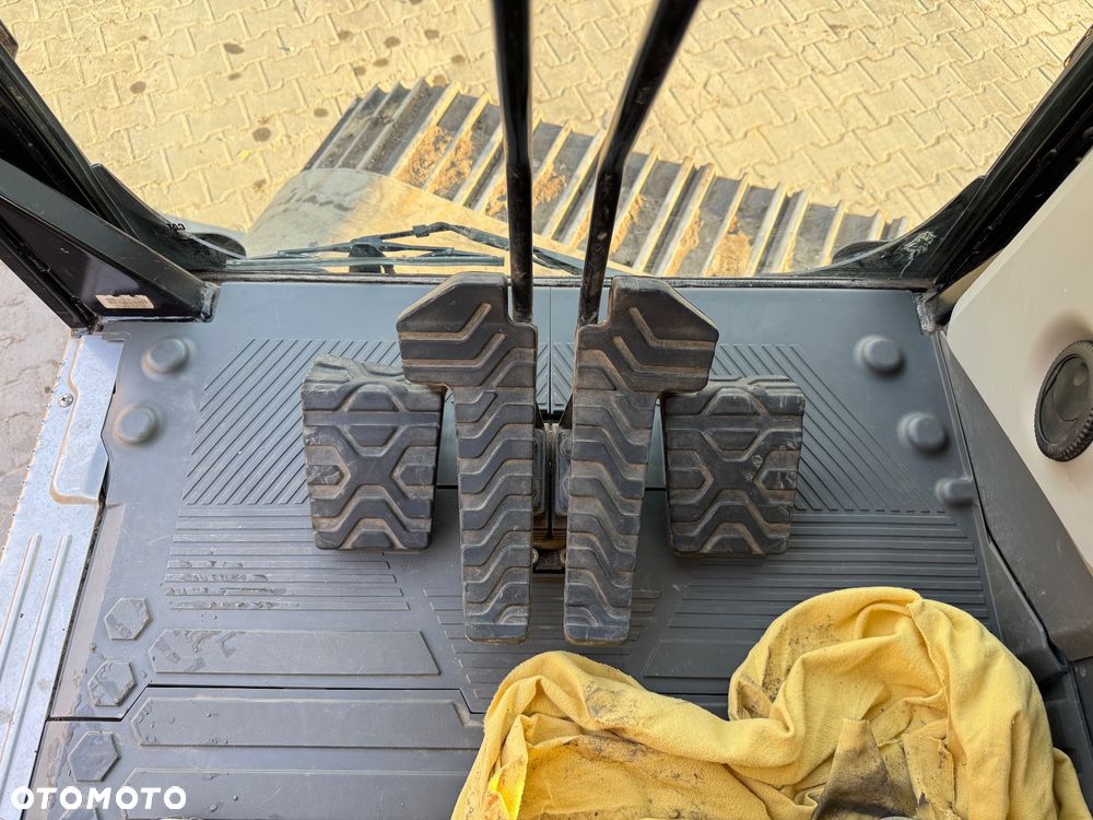 Caterpillar 320 NG New Generation , 323 - 32