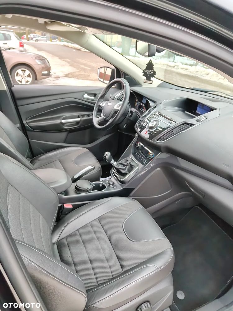 Ford Kuga 1.5 EcoBoost 2x4 Individual - 11