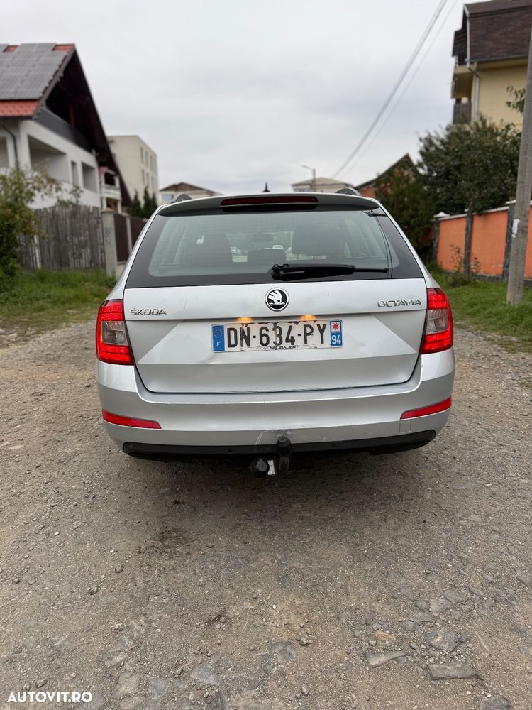 Skoda Octavia 1.6 TDI ACTIVE - 3