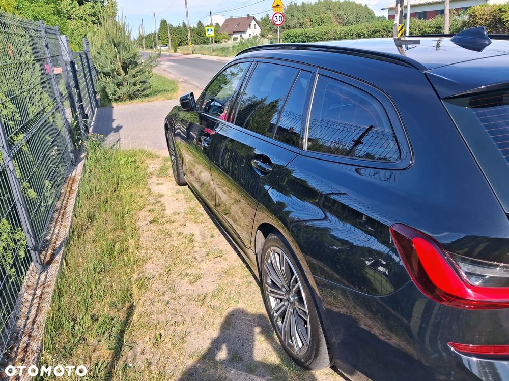 BMW Seria 3 320d - 4