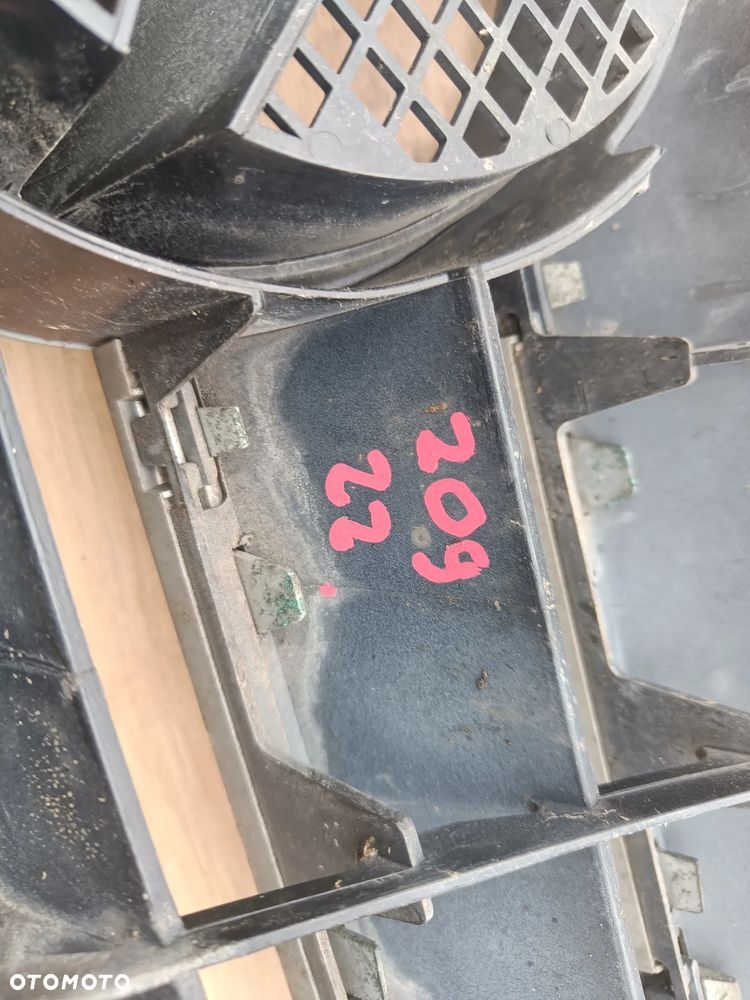 MERCEDES W209 CLK LIFT GRILL ATRAPA PRZEDNIA PRZÓD - 18