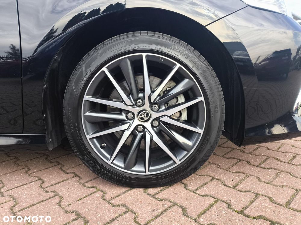 Toyota Camry 2.5 Hybrid Executive CVT - 9